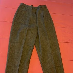 Women’s Wool Dress Pants with Liner. Excellent for the Office. Vintage.